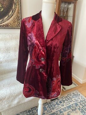 Women's Burgundy Velvet Embroidered Blazer Jacket - Elegant Tailored Fit
